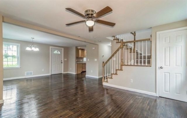 859 Pleasant, Canton, MA 02021