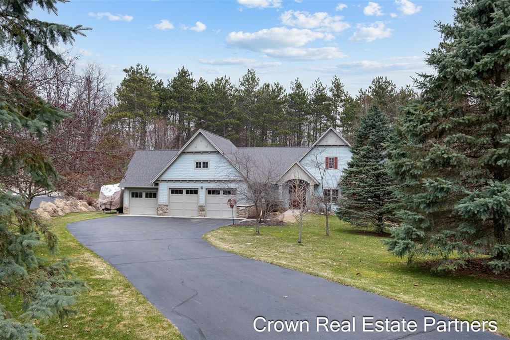 1710 Meyer Court, Greenville, MI 48838