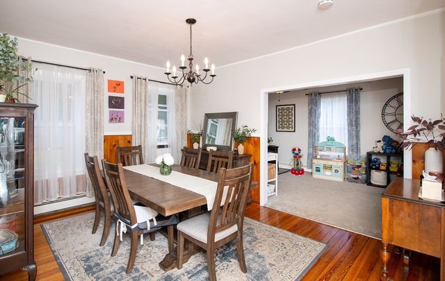 4 Star Ave, Middleboro, MA 02346
