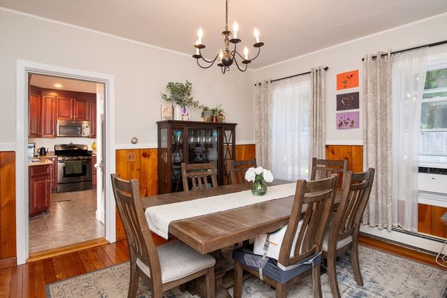 4 Star Ave, Middleboro, MA 02346