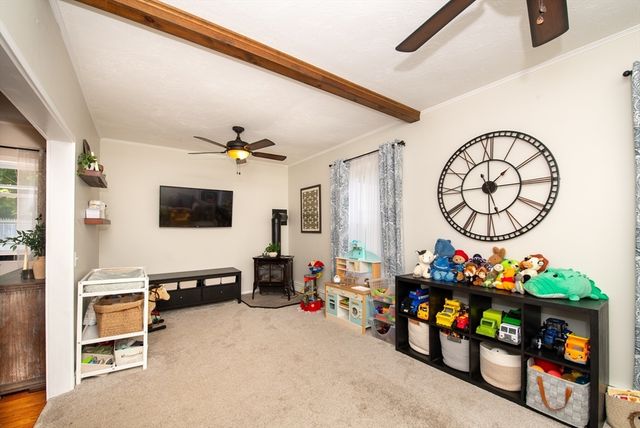 4 Star Ave, Middleboro, MA 02346