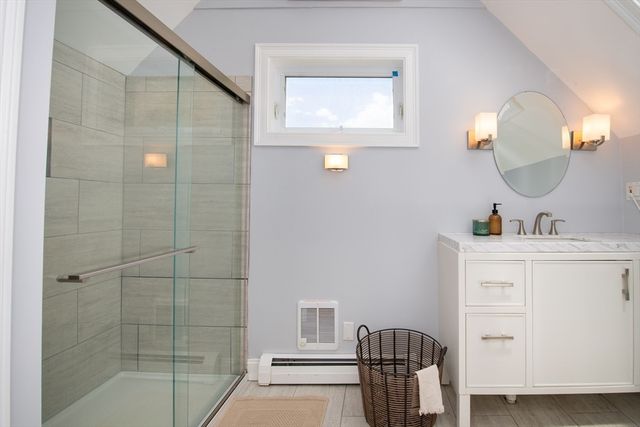 4 Star Ave, Middleboro, MA 02346