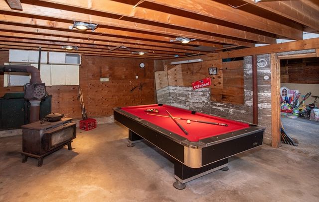 4 Star Ave, Middleboro, MA 02346