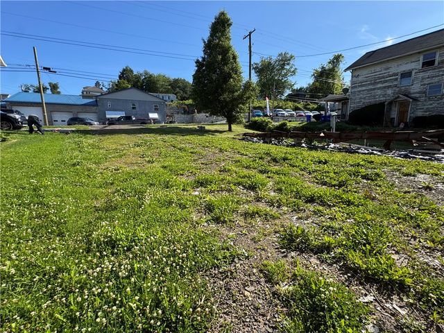 393 N Gallatin Ave, North Union Twp, PA 15401