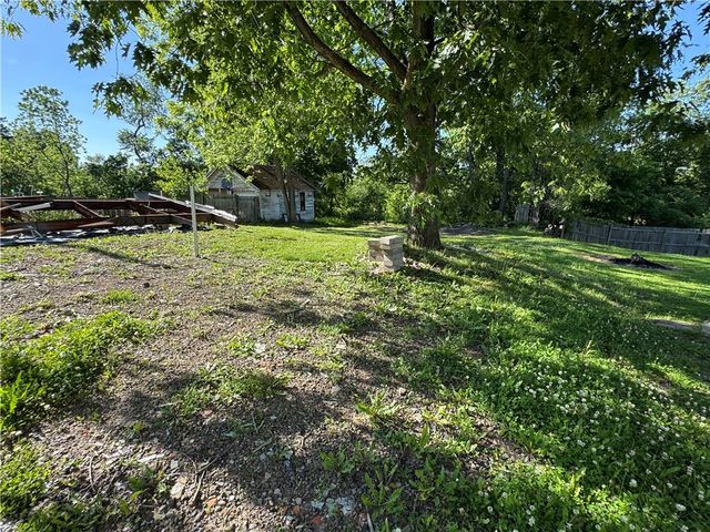 393 N Gallatin Ave, North Union Twp, PA 15401