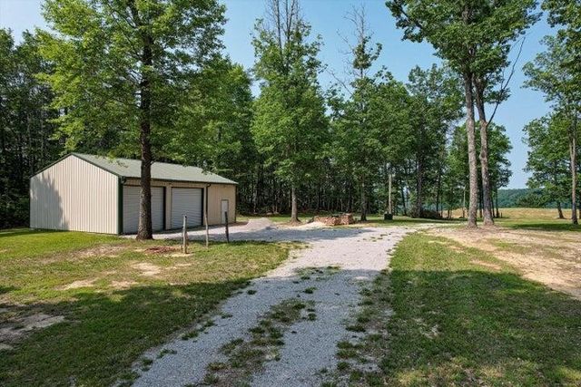 110 Falls Lane, Spencer, TN 38585