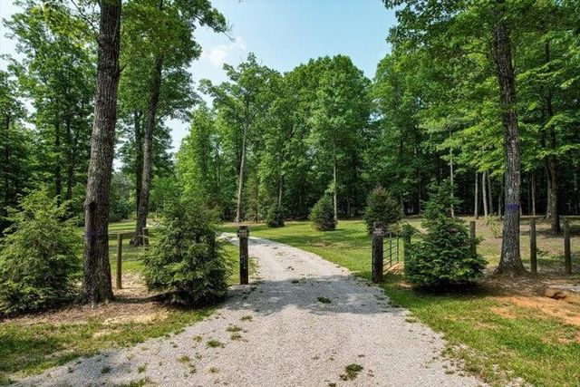 110 Falls Lane, Spencer, TN 38585