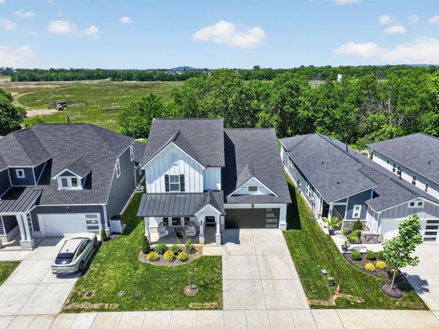 1137 Linn Cove Ct, Gallatin, TN 37066