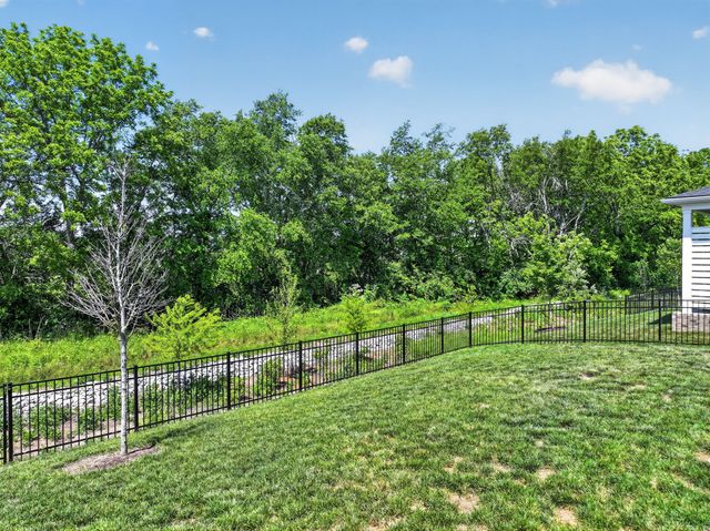 1137 Linn Cove Ct, Gallatin, TN 37066