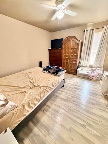 3211 E 5th Street, Lubbock, TX 79403