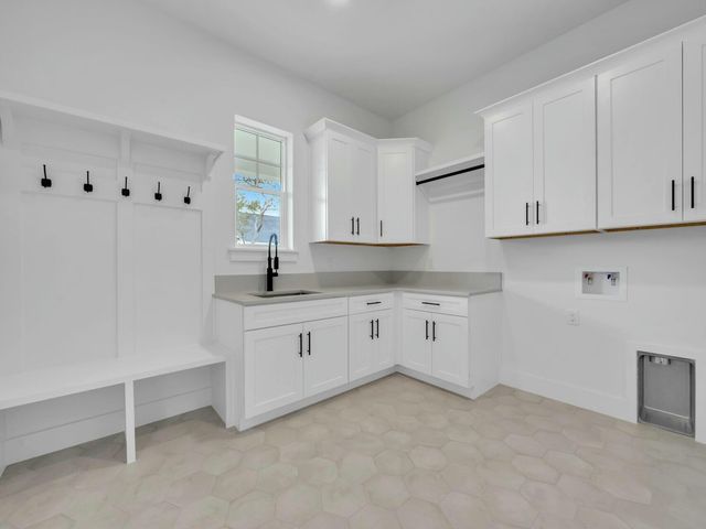 311 Sweet Basil Lane, Niceville, FL 32578