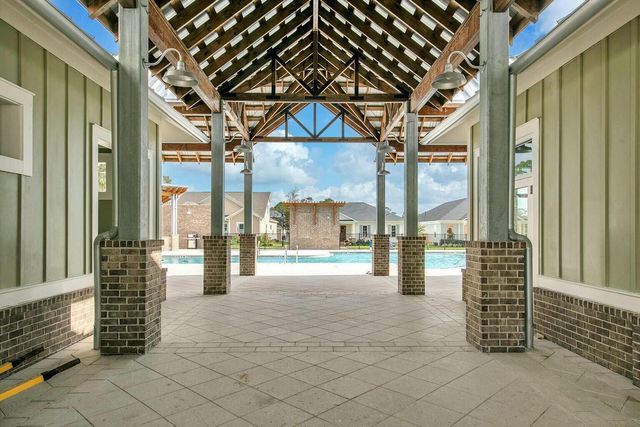 311 Sweet Basil Lane, Niceville, FL 32578