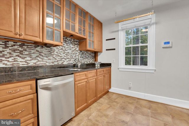 1903 KIRBY RD, Mclean, VA 22101