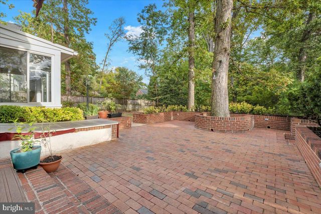 1903 KIRBY RD, Mclean, VA 22101