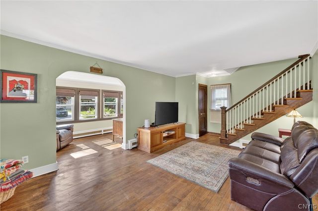 305 Newcastle Road, Geddes, NY 13219