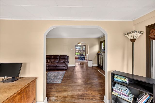 305 Newcastle Road, Geddes, NY 13219