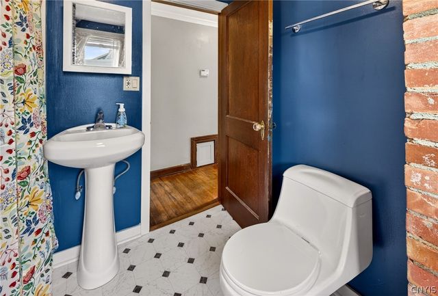 305 Newcastle Road, Geddes, NY 13219