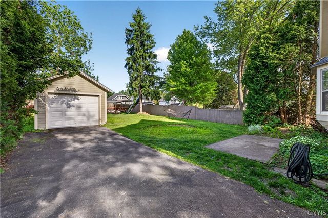 305 Newcastle Road, Geddes, NY 13219