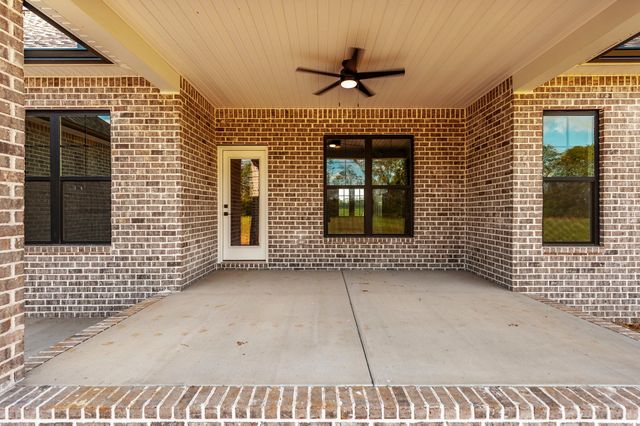 1060 Mill Brook Way, Gallatin, TN 37066