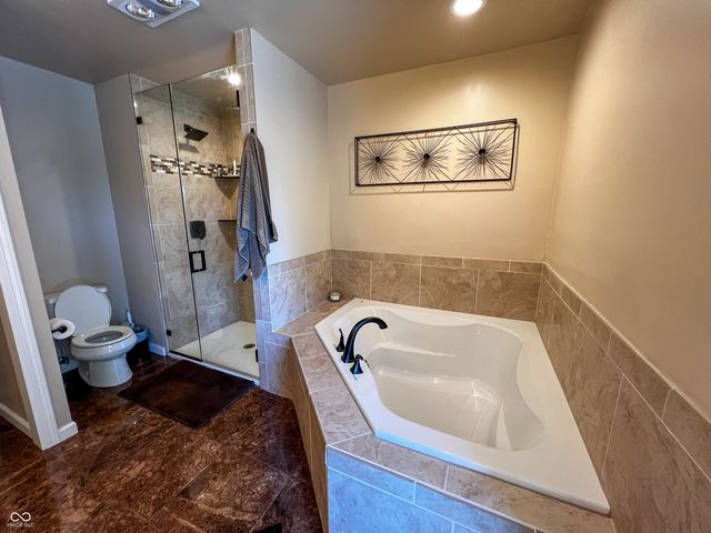 513 Mallory Parkway, Franklin, IN 46131