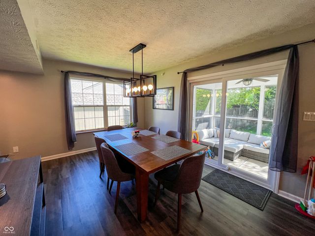 513 Mallory Parkway, Franklin, IN 46131