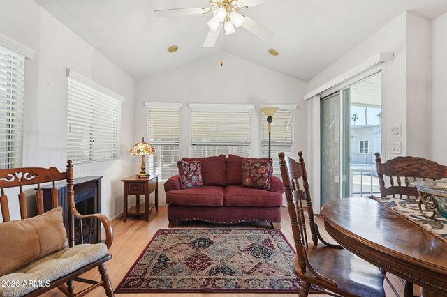 609 BOEING Circle, Mesa, AZ 85205