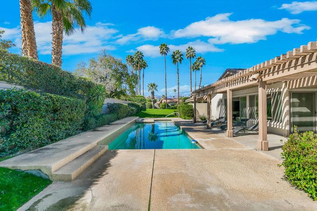 45455 Crow Circle, Indian Wells, CA 92210