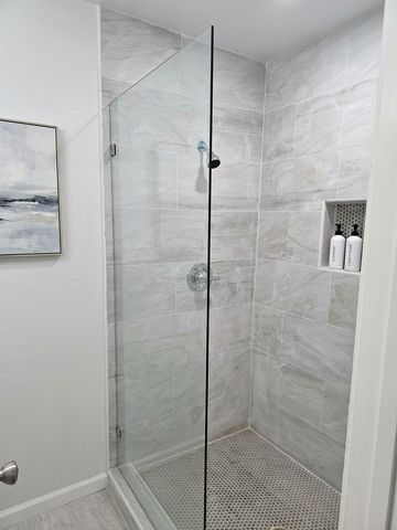 6802 Mccullum Road, Houston, TX 77489