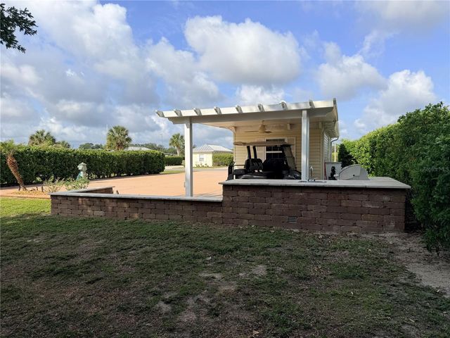 9465 SE 47TH WAY, Webster, FL 33597