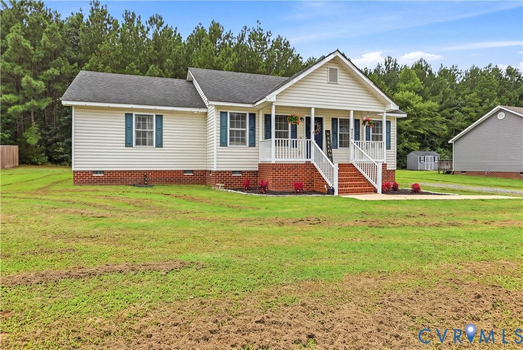 4011 Moss Point Dr, Dinwiddie, VA 23803