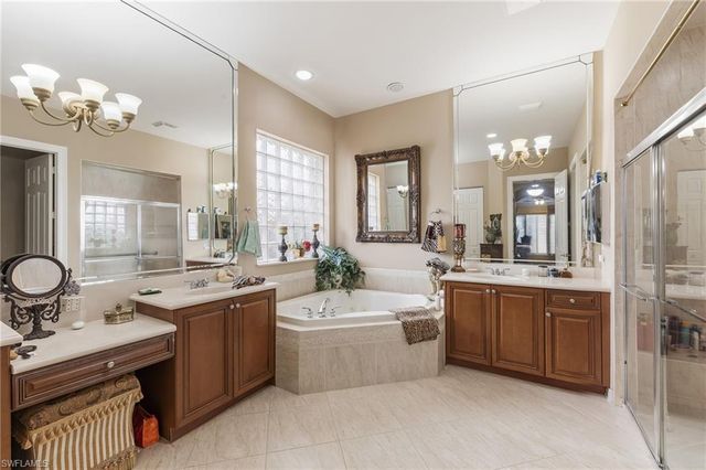 1841 Senegal Date DR, Naples, FL 34119