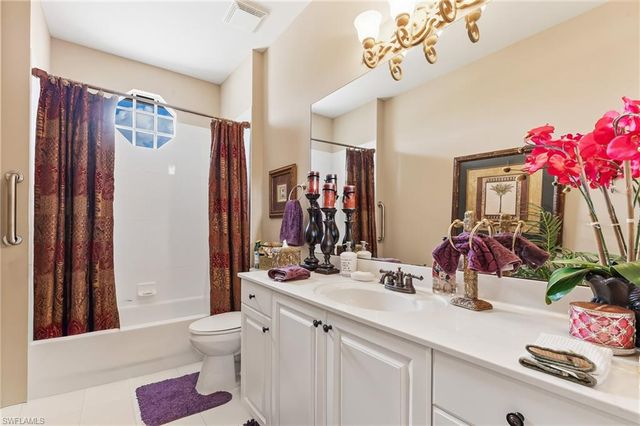 1841 Senegal Date DR, Naples, FL 34119