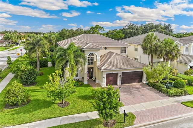 1841 Senegal Date DR, Naples, FL 34119