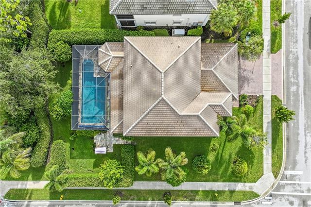 1841 Senegal Date DR, Naples, FL 34119