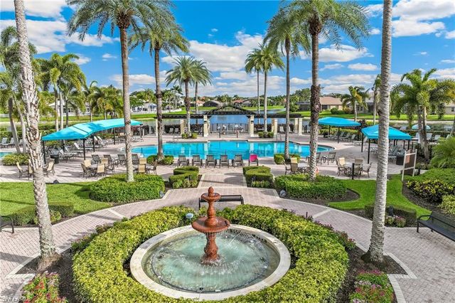 1841 Senegal Date DR, Naples, FL 34119
