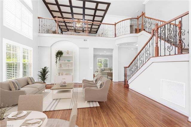 1841 Senegal Date DR, Naples, FL 34119