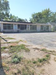 2148 Red Arrow Highway, Benton Charter Twp, MI 49022
