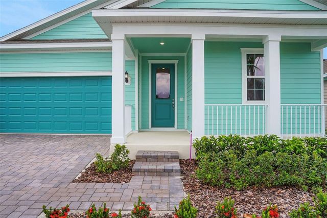 985 FIESTA KEY CIRCLE, Lady Lake, FL 32159