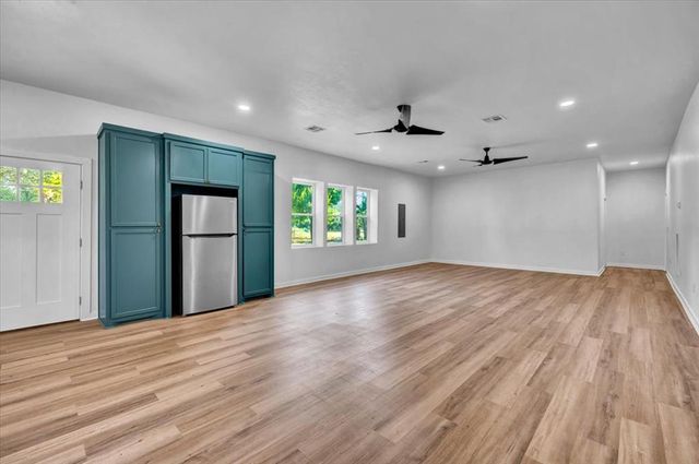 5775 W Forrest Hills Road, Guthrie, OK 73044