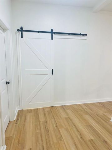 5775 W Forrest Hills Road, Guthrie, OK 73044