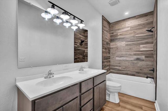 5775 W Forrest Hills Road, Guthrie, OK 73044