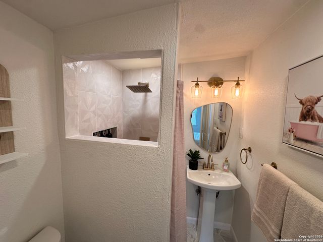 414 CLOWER, San Antonio, TX 78212