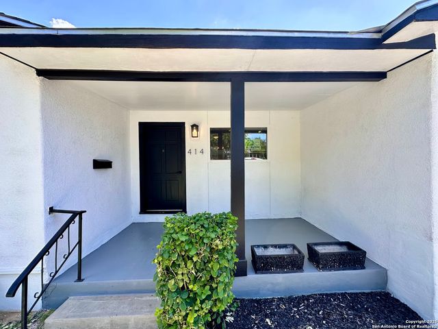 414 CLOWER, San Antonio, TX 78212