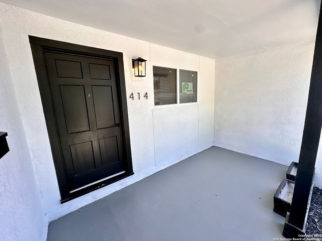 414 CLOWER, San Antonio, TX 78212