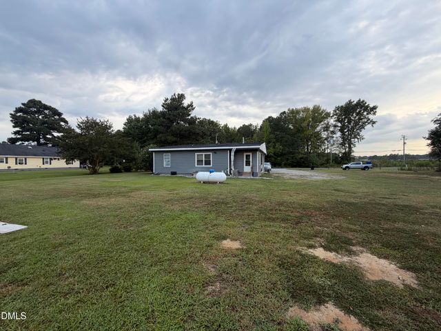 1239 Brogden Road, Smithfield, NC 27577