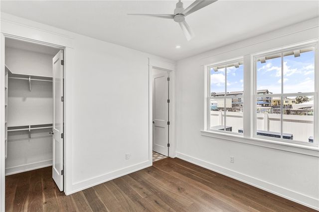 136 W Cotter Ave 6, Port Aransas, TX 78373