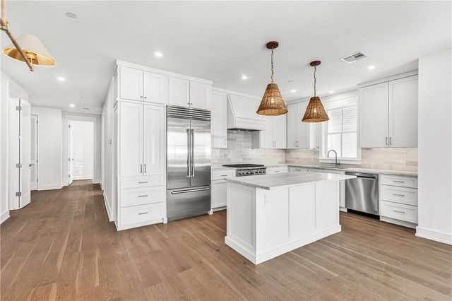 136 W Cotter Ave 6, Port Aransas, TX 78373