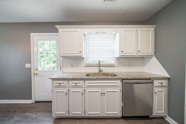 111 Lee Road 2068, Phenix City, AL 36870