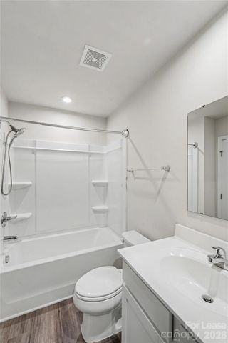 6042 Cutwater Circle, Charlotte, NC 28269
