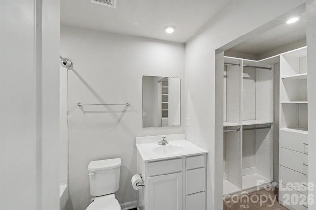 6042 Cutwater Circle, Charlotte, NC 28269
